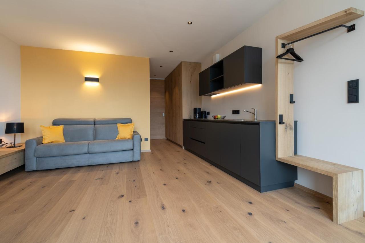 Feldhof Vilpian- Urlaub Auf Dem Bauernhof Appartement Buitenkant foto