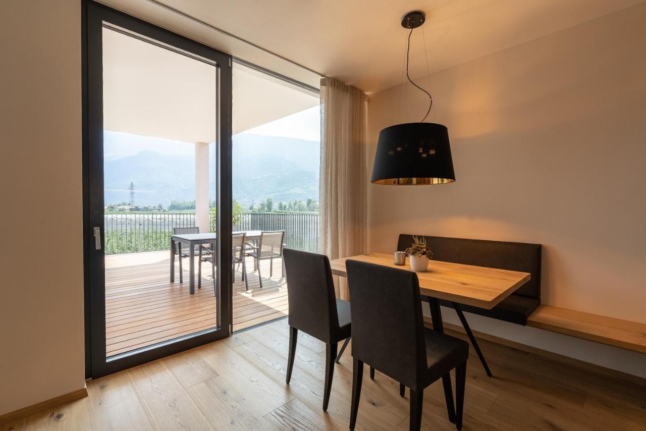 Feldhof Vilpian- Urlaub Auf Dem Bauernhof Appartement Buitenkant foto